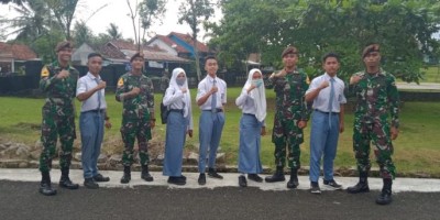 On Job Training(OJT) with Taruna Akademi Militer(AKMIL)